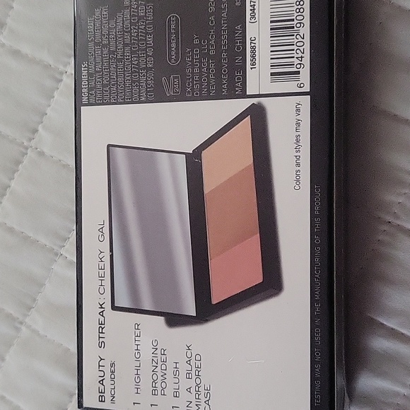 Makeup - Picture 4 of 9